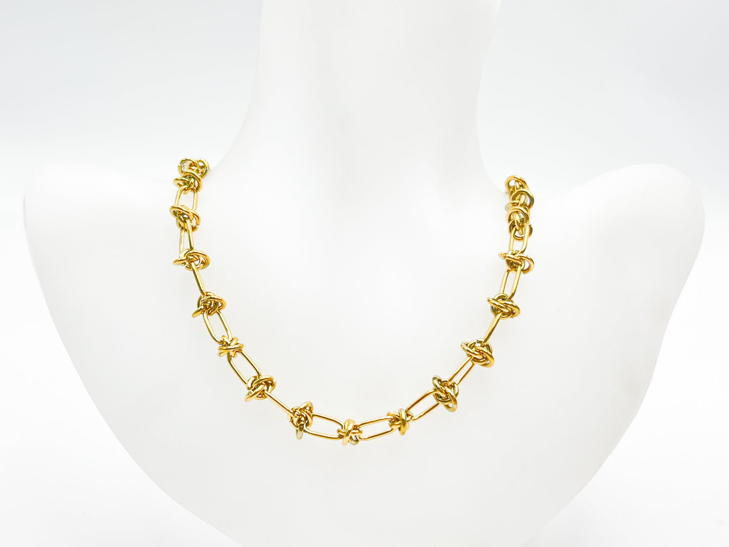 Collar Brunella