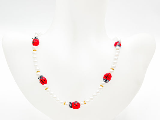 Collar mariquita